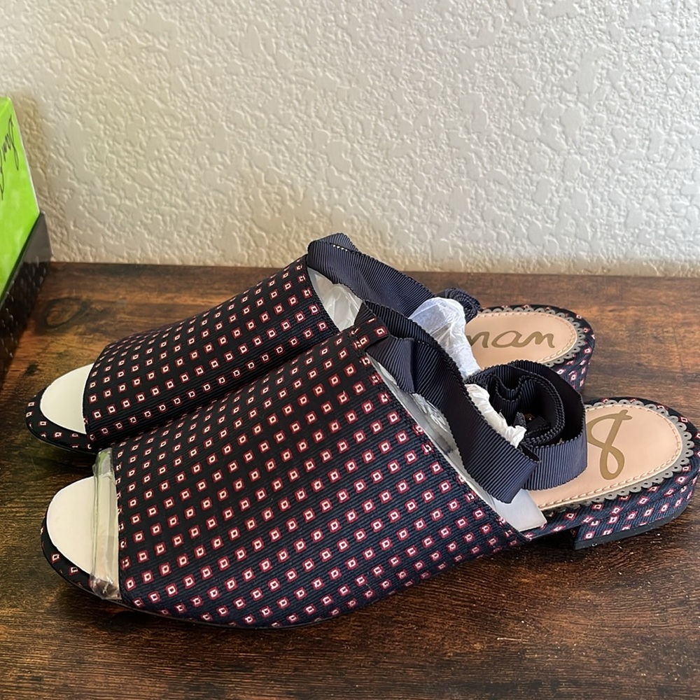 🆕 Sam Edelman Women's Theodora Flats Blue Geo Print